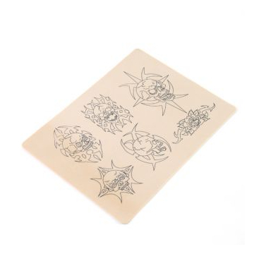 Pelle con Design per Pratica Tatuaggi