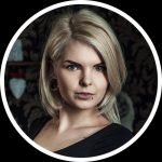 Artista Sponsorizzata del Mese – Sandra Daukshta